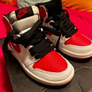 Nike jordan high tops